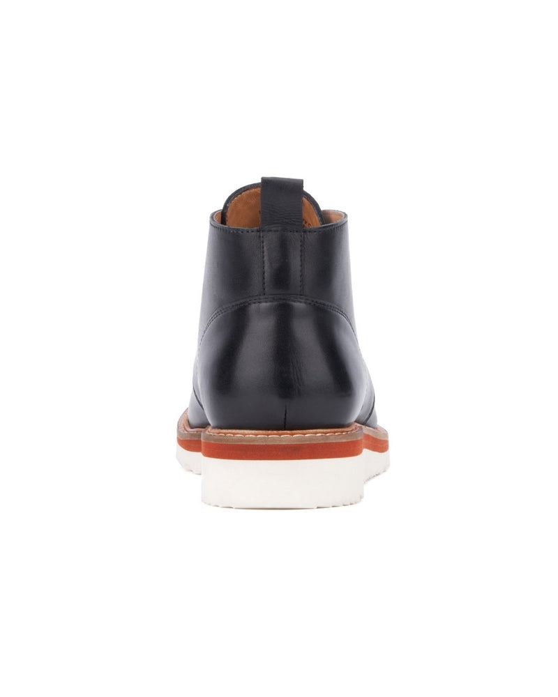 Men's Lewis Chukka Boots