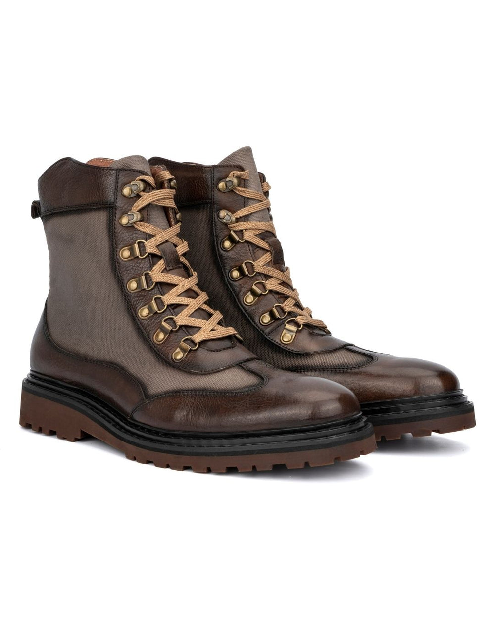 Vintage Foundry Co: Luxury Shoes With A Twist display picture 1